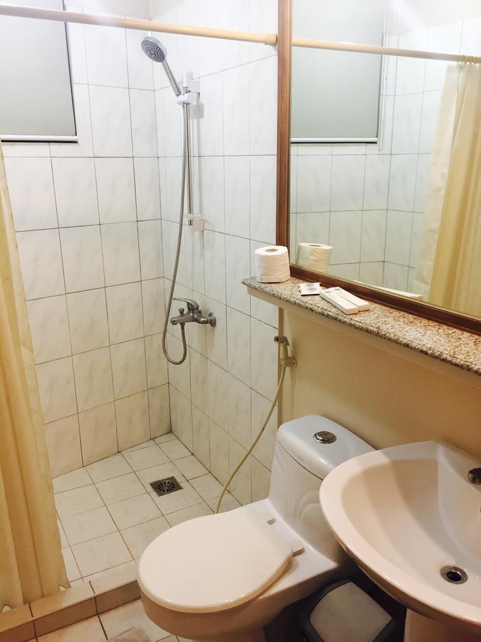 Dragonlink Suites @ Bel-Air Soho Makati City Екстериор снимка