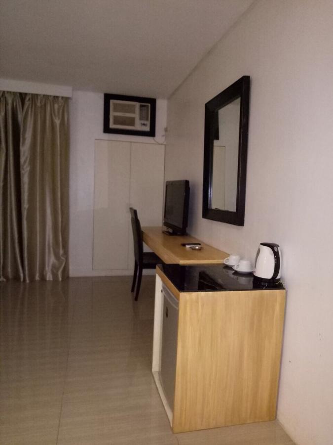 Dragonlink Suites @ Bel-Air Soho Makati City Екстериор снимка